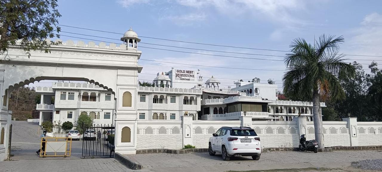 Gold Nest Rubystone Heritage Udaipur Exterior photo